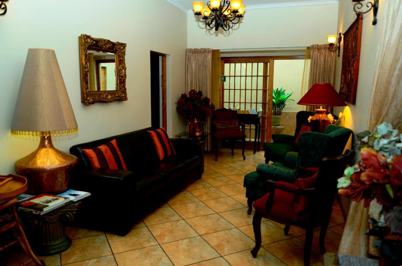 7Th Street Guesthouse Йоханнесбург Экстерьер фото